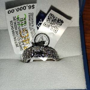 Elegant 3 3/8 CTTW Diamond Ring Center Stone Is 1.56 CT